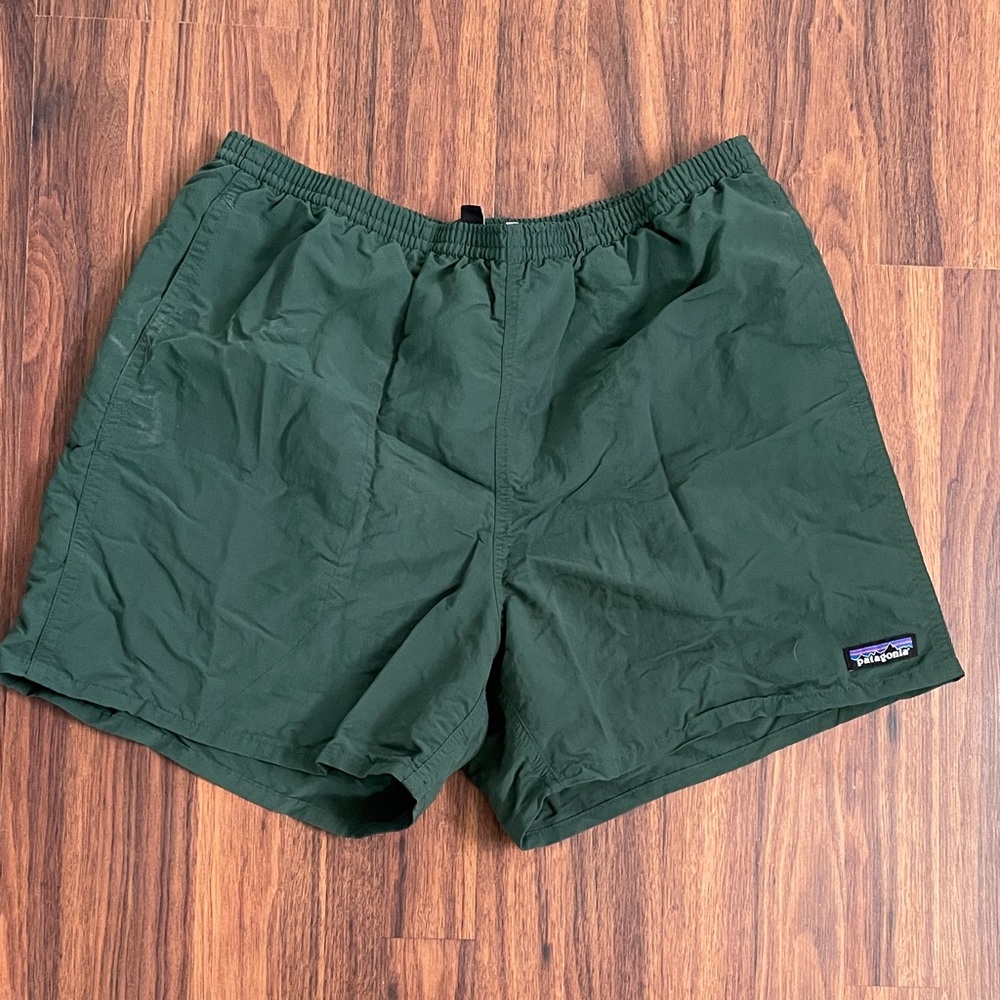 Patagonia 5 inch Forest Green Baggies
